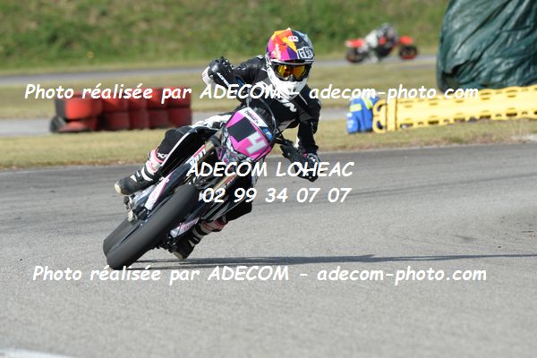 http://v2.adecom-photo.com/images//8.MOTO/2020/SUPER_MOTARD_LOHEAC_2020/SUPER_RACER/OMNES_Helene/05A_2642.JPG