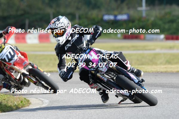 http://v2.adecom-photo.com/images//8.MOTO/2020/SUPER_MOTARD_LOHEAC_2020/SUPER_RACER/OMNES_Helene/05A_2744.JPG