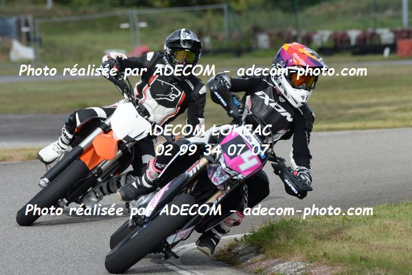http://v2.adecom-photo.com/images//8.MOTO/2020/SUPER_MOTARD_LOHEAC_2020/SUPER_RACER/OMNES_Helene/05A_2913.JPG