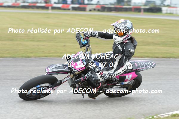 http://v2.adecom-photo.com/images//8.MOTO/2020/SUPER_MOTARD_LOHEAC_2020/SUPER_RACER/OMNES_Helene/05A_4165.JPG