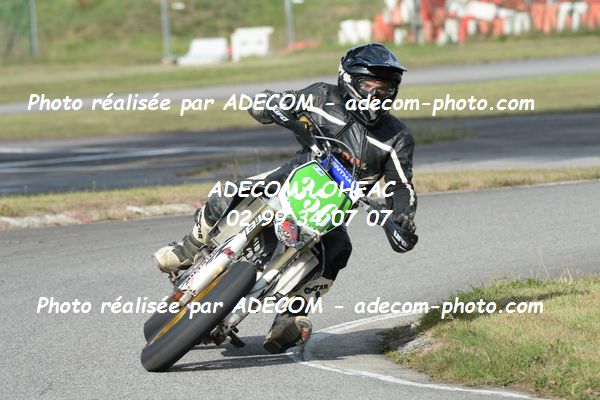 http://v2.adecom-photo.com/images//8.MOTO/2020/SUPER_MOTARD_LOHEAC_2020/SUPER_RACER/ORY_Vincent/05A_2851.JPG
