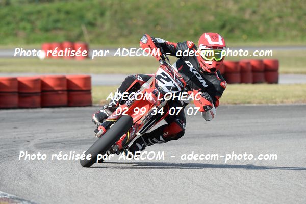 http://v2.adecom-photo.com/images//8.MOTO/2020/SUPER_MOTARD_LOHEAC_2020/SUPER_RACER/PANNIER_Romain/05A_2681.JPG