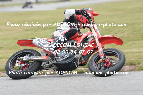 http://v2.adecom-photo.com/images//8.MOTO/2020/SUPER_MOTARD_LOHEAC_2020/SUPER_RACER/PANNIER_Romain/05A_4073.JPG