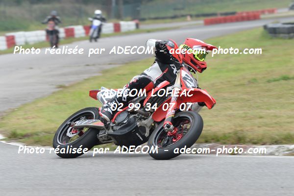 http://v2.adecom-photo.com/images//8.MOTO/2020/SUPER_MOTARD_LOHEAC_2020/SUPER_RACER/PANNIER_Romain/05A_4086.JPG