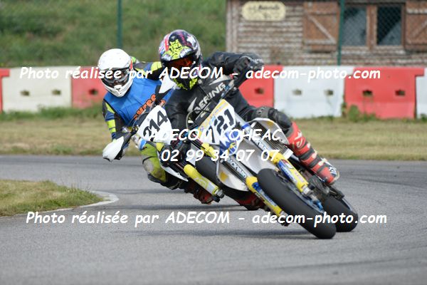 http://v2.adecom-photo.com/images//8.MOTO/2020/SUPER_MOTARD_LOHEAC_2020/SUPER_RACER/PILARD_Antoine/05A_2045.JPG