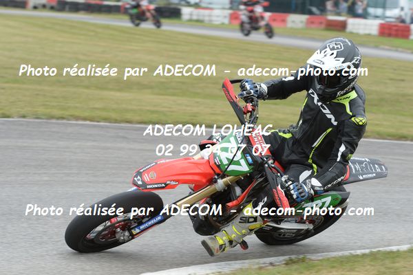 http://v2.adecom-photo.com/images//8.MOTO/2020/SUPER_MOTARD_LOHEAC_2020/SUPER_RACER/PILARD_Antoine/05A_4197.JPG