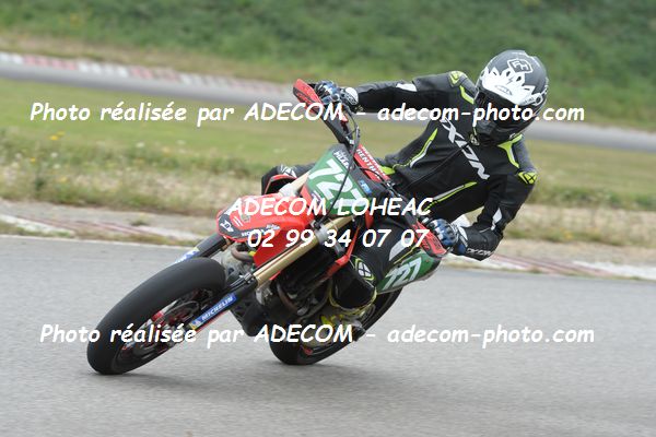 http://v2.adecom-photo.com/images//8.MOTO/2020/SUPER_MOTARD_LOHEAC_2020/SUPER_RACER/PILARD_Antoine/05A_4233.JPG