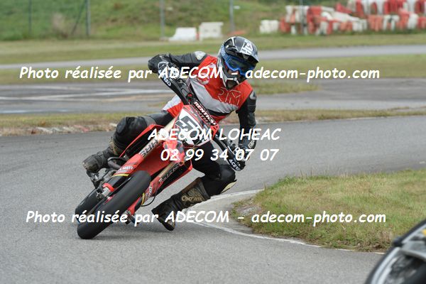 http://v2.adecom-photo.com/images//8.MOTO/2020/SUPER_MOTARD_LOHEAC_2020/SUPER_RACER/PIVAULT_Cyrille/05A_1864.JPG