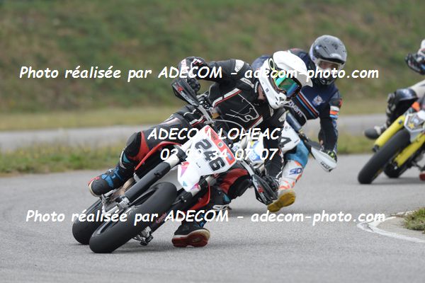 http://v2.adecom-photo.com/images//8.MOTO/2020/SUPER_MOTARD_LOHEAC_2020/SUPER_RACER/POIRINE_Samuel/05A_3669.JPG