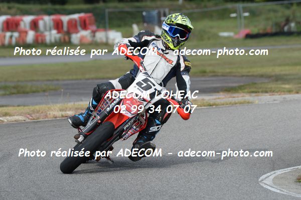 http://v2.adecom-photo.com/images//8.MOTO/2020/SUPER_MOTARD_LOHEAC_2020/SUPER_RACER/RAULT_Samuel/05A_2914.JPG