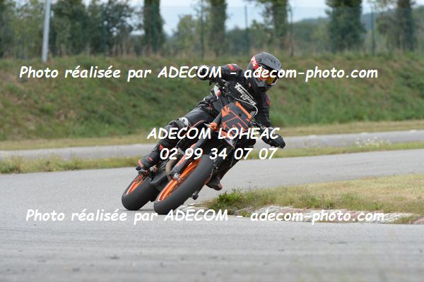 http://v2.adecom-photo.com/images//8.MOTO/2020/SUPER_MOTARD_LOHEAC_2020/SUPER_RACER/TROUVERIE_Tristan/05A_1904.JPG