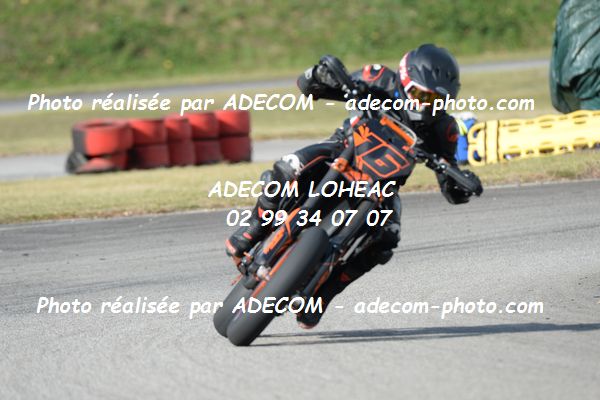 http://v2.adecom-photo.com/images//8.MOTO/2020/SUPER_MOTARD_LOHEAC_2020/SUPER_RACER/TROUVERIE_Tristan/05A_2672.JPG