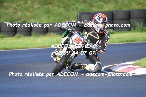 http://v2.adecom-photo.com/images//8.MOTO/2022/20_SUPERMOTARD_REGIONAL_2022/25_OPEN_125/PAYSAN_Florian/02A_8058.JPG