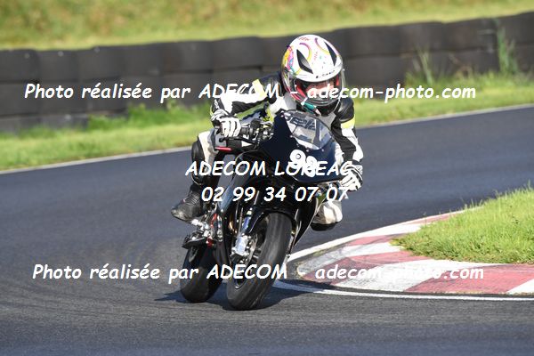 http://v2.adecom-photo.com/images//8.MOTO/2022/20_SUPERMOTARD_REGIONAL_2022/MINI_GP/GUILBERT_Eloane/02A_8240.JPG