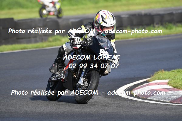 http://v2.adecom-photo.com/images//8.MOTO/2022/20_SUPERMOTARD_REGIONAL_2022/MINI_GP/GUILBERT_Eloane/02A_8331.JPG