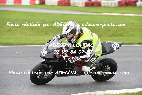 http://v2.adecom-photo.com/images//8.MOTO/2022/20_SUPERMOTARD_REGIONAL_2022/MINI_GP/GUILBERT_Eloane/02A_9367.JPG
