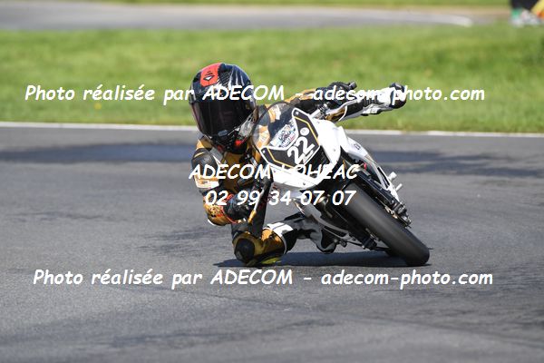 http://v2.adecom-photo.com/images//8.MOTO/2022/20_SUPERMOTARD_REGIONAL_2022/MINI_GP/MARGRIN_Marceau/02A_8970.JPG