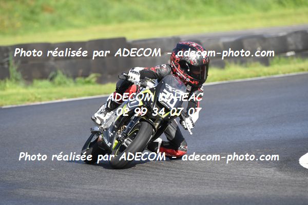 http://v2.adecom-photo.com/images//8.MOTO/2022/20_SUPERMOTARD_REGIONAL_2022/MINI_GP/ROBIC_Maho/02A_8306.JPG