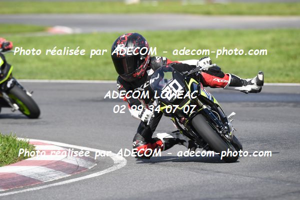 http://v2.adecom-photo.com/images//8.MOTO/2022/20_SUPERMOTARD_REGIONAL_2022/MINI_GP/ROBIC_Maho/02A_8942.JPG