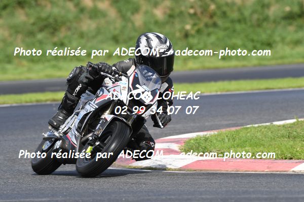 http://v2.adecom-photo.com/images//8.MOTO/2022/20_SUPERMOTARD_REGIONAL_2022/MINI_GP/VAQUERO_Lorys/02A_6048.JPG