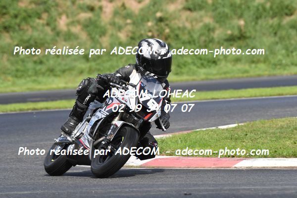 http://v2.adecom-photo.com/images//8.MOTO/2022/20_SUPERMOTARD_REGIONAL_2022/MINI_GP/VAQUERO_Lorys/02A_6066.JPG
