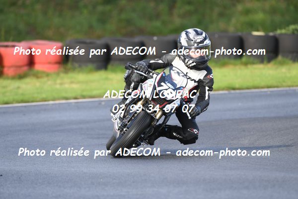 http://v2.adecom-photo.com/images//8.MOTO/2022/20_SUPERMOTARD_REGIONAL_2022/MINI_GP/VAQUERO_Lorys/02A_8177.JPG