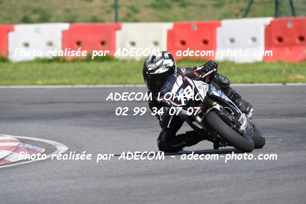 http://v2.adecom-photo.com/images//8.MOTO/2022/20_SUPERMOTARD_REGIONAL_2022/MINI_GP/VAQUERO_Lorys/02A_8925.JPG
