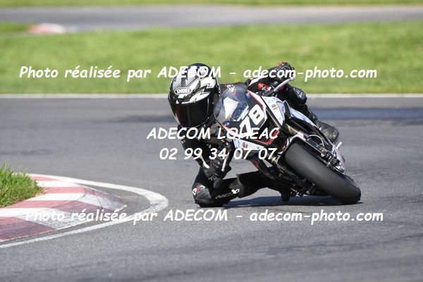 http://v2.adecom-photo.com/images//8.MOTO/2022/20_SUPERMOTARD_REGIONAL_2022/MINI_GP/VAQUERO_Lorys/02A_9034.JPG