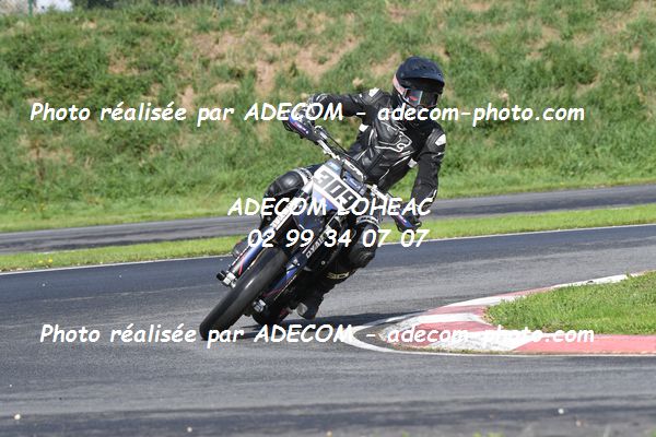 http://v2.adecom-photo.com/images//8.MOTO/2022/20_SUPERMOTARD_REGIONAL_2022/SUPERRACER/BIGOT_Francois/02A_6524.JPG