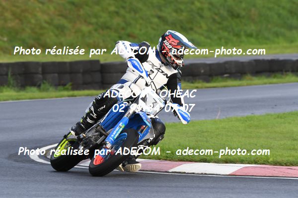 http://v2.adecom-photo.com/images//8.MOTO/2022/20_SUPERMOTARD_REGIONAL_2022/SUPERRACER/BLUSSEAU_Lilian/02A_7221.JPG
