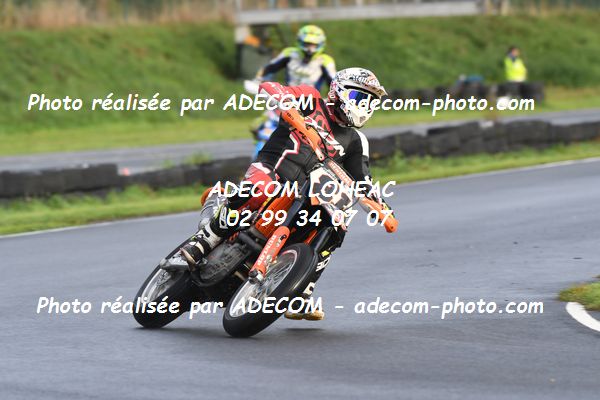 http://v2.adecom-photo.com/images//8.MOTO/2022/20_SUPERMOTARD_REGIONAL_2022/SUPERRACER/GIRARD_Valentin/02A_7065.JPG
