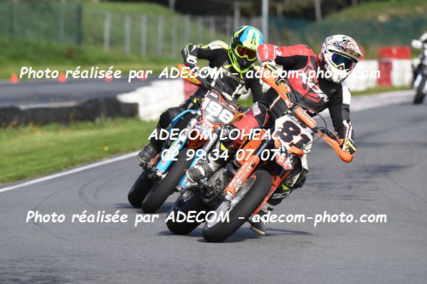 http://v2.adecom-photo.com/images//8.MOTO/2022/20_SUPERMOTARD_REGIONAL_2022/SUPERRACER/GIRARD_Valentin/02A_8616.JPG
