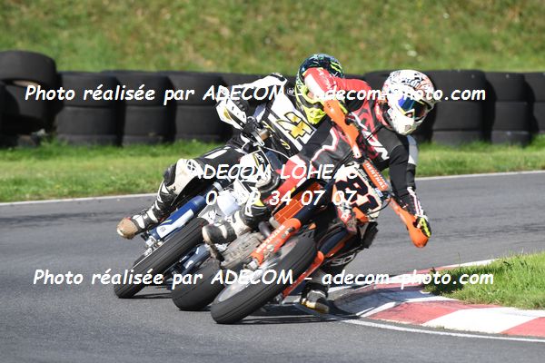 http://v2.adecom-photo.com/images//8.MOTO/2022/20_SUPERMOTARD_REGIONAL_2022/SUPERRACER/GIRARD_Valentin/02A_8671.JPG