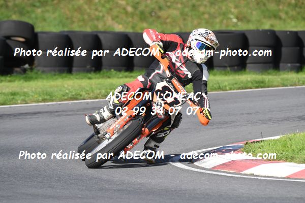 http://v2.adecom-photo.com/images//8.MOTO/2022/20_SUPERMOTARD_REGIONAL_2022/SUPERRACER/GIRARD_Valentin/02A_8703.JPG