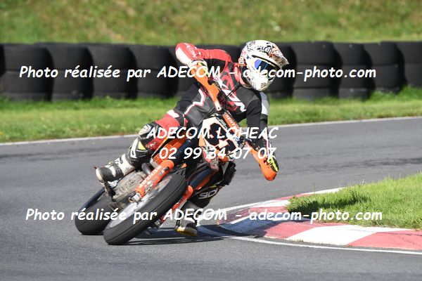 http://v2.adecom-photo.com/images//8.MOTO/2022/20_SUPERMOTARD_REGIONAL_2022/SUPERRACER/GIRARD_Valentin/02A_8704.JPG