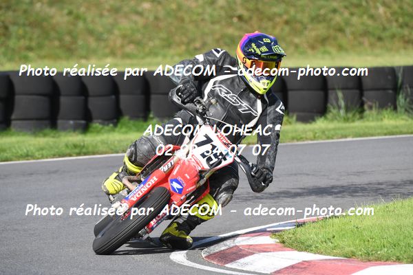 http://v2.adecom-photo.com/images//8.MOTO/2022/20_SUPERMOTARD_REGIONAL_2022/SUPERRACER/GUENO_Damien/02A_8653.JPG