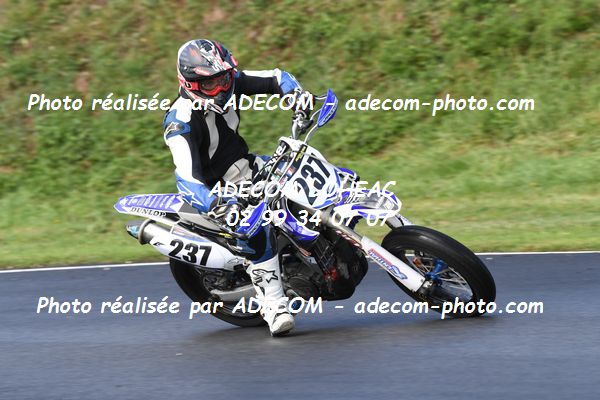http://v2.adecom-photo.com/images//8.MOTO/2022/20_SUPERMOTARD_REGIONAL_2022/SUPERRACER/HOUEIX_Thierry/02A_5679.JPG