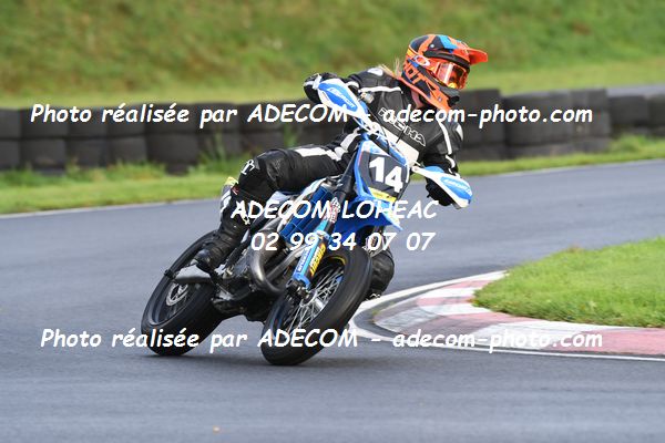 http://v2.adecom-photo.com/images//8.MOTO/2022/20_SUPERMOTARD_REGIONAL_2022/SUPERRACER/MONTHORIN_Chloe/02A_7164.JPG