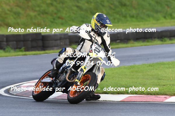 http://v2.adecom-photo.com/images//8.MOTO/2022/20_SUPERMOTARD_REGIONAL_2022/SUPERRACER/MORCELLO_Julien/02A_7212.JPG