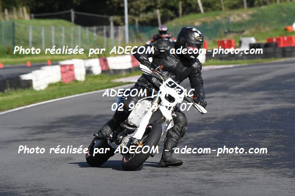 http://v2.adecom-photo.com/images//8.MOTO/2022/20_SUPERMOTARD_REGIONAL_2022/SUPERRACER/PERRET_Bapstiste/02A_8524.JPG