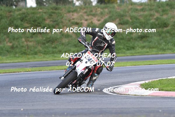 http://v2.adecom-photo.com/images//8.MOTO/2022/20_SUPERMOTARD_REGIONAL_2022/SUPERRACER/POIRINE_Samuel/02A_6596.JPG