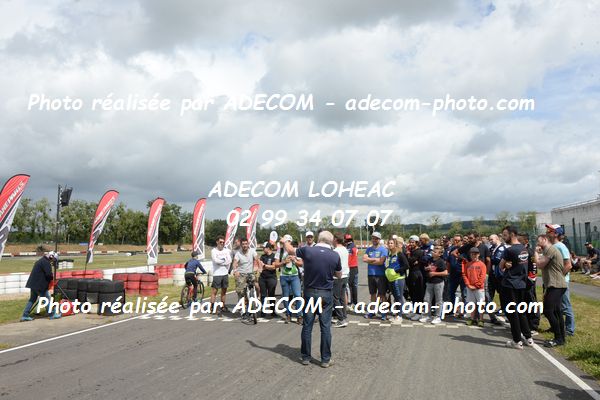 http://v2.adecom-photo.com/images//8.MOTO/2022/9_SUPERMOTARD_LOHEAC_2022/AMBIANCE_DIVERS/83E_8472.JPG