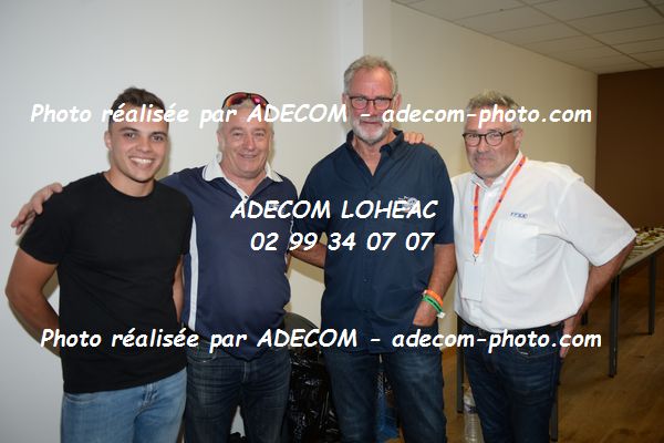 http://v2.adecom-photo.com/images//8.MOTO/2022/9_SUPERMOTARD_LOHEAC_2022/AMBIANCE_DIVERS/83E_8630.JPG
