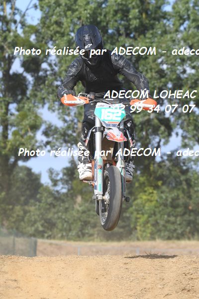 http://v2.adecom-photo.com/images//8.MOTO/2022/9_SUPERMOTARD_LOHEAC_2022/CATEGORIE_CHALLENGER/ABRAHAM_Neo/83A_1545.JPG