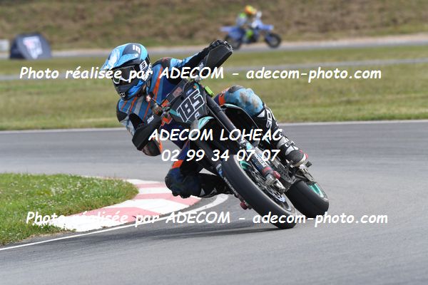 http://v2.adecom-photo.com/images//8.MOTO/2022/9_SUPERMOTARD_LOHEAC_2022/CATEGORIE_CHALLENGER/BOUILLET_Theo/83A_0571.JPG