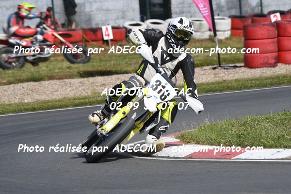 http://v2.adecom-photo.com/images//8.MOTO/2022/9_SUPERMOTARD_LOHEAC_2022/CATEGORIE_CHALLENGER/BOURDILLON_Edouard/83A_0779.JPG