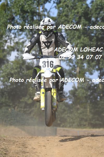 http://v2.adecom-photo.com/images//8.MOTO/2022/9_SUPERMOTARD_LOHEAC_2022/CATEGORIE_CHALLENGER/BOURDILLON_Edouard/83A_1753.JPG