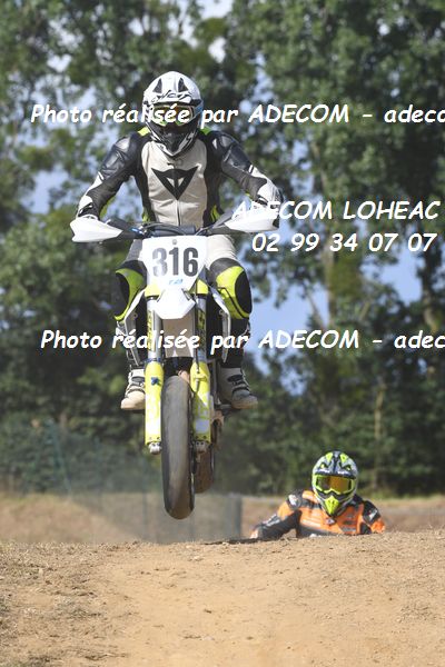 http://v2.adecom-photo.com/images//8.MOTO/2022/9_SUPERMOTARD_LOHEAC_2022/CATEGORIE_CHALLENGER/BOURDILLON_Edouard/83A_1906.JPG