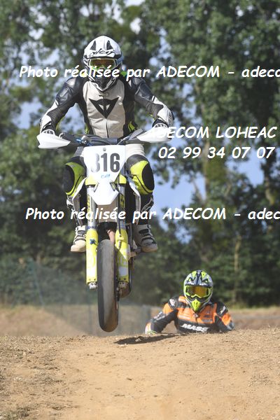 http://v2.adecom-photo.com/images//8.MOTO/2022/9_SUPERMOTARD_LOHEAC_2022/CATEGORIE_CHALLENGER/BOURDILLON_Edouard/83A_1907.JPG