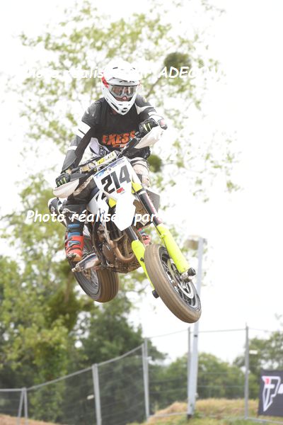 http://v2.adecom-photo.com/images//8.MOTO/2022/9_SUPERMOTARD_LOHEAC_2022/CATEGORIE_CHALLENGER/BRETECHE_Brice/83A_8045.JPG